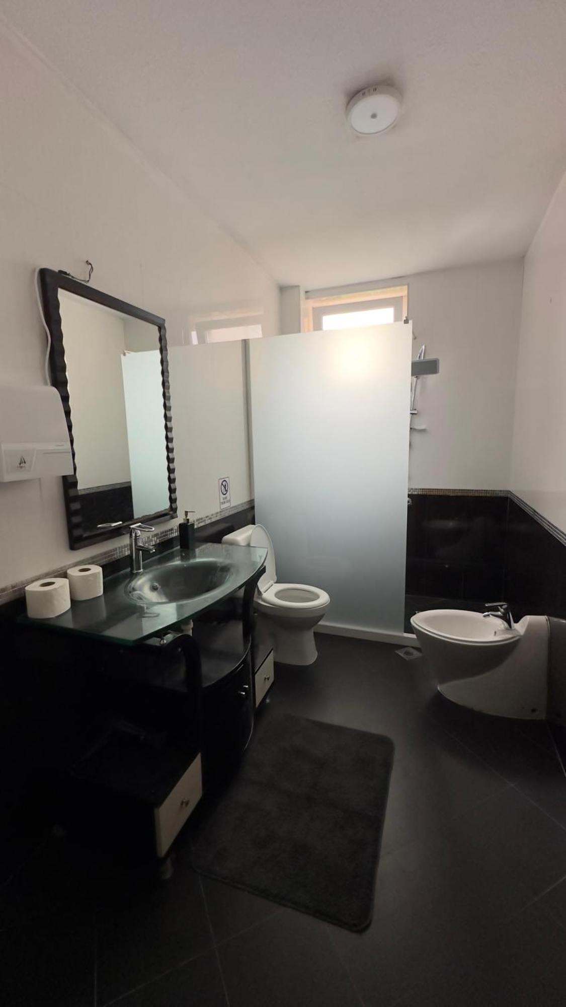 Coral Apartments Приштина Экстерьер фото